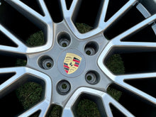 Load image into Gallery viewer, 21" OEM Porsche Cayenne Turbo GT Genuine RS Spyder Wheels Rims 21